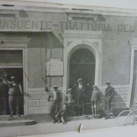 Albergo Il Cochino 몬탈레 외부 사진
