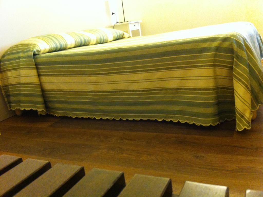 Albergo Il Cochino 몬탈레 외부 사진