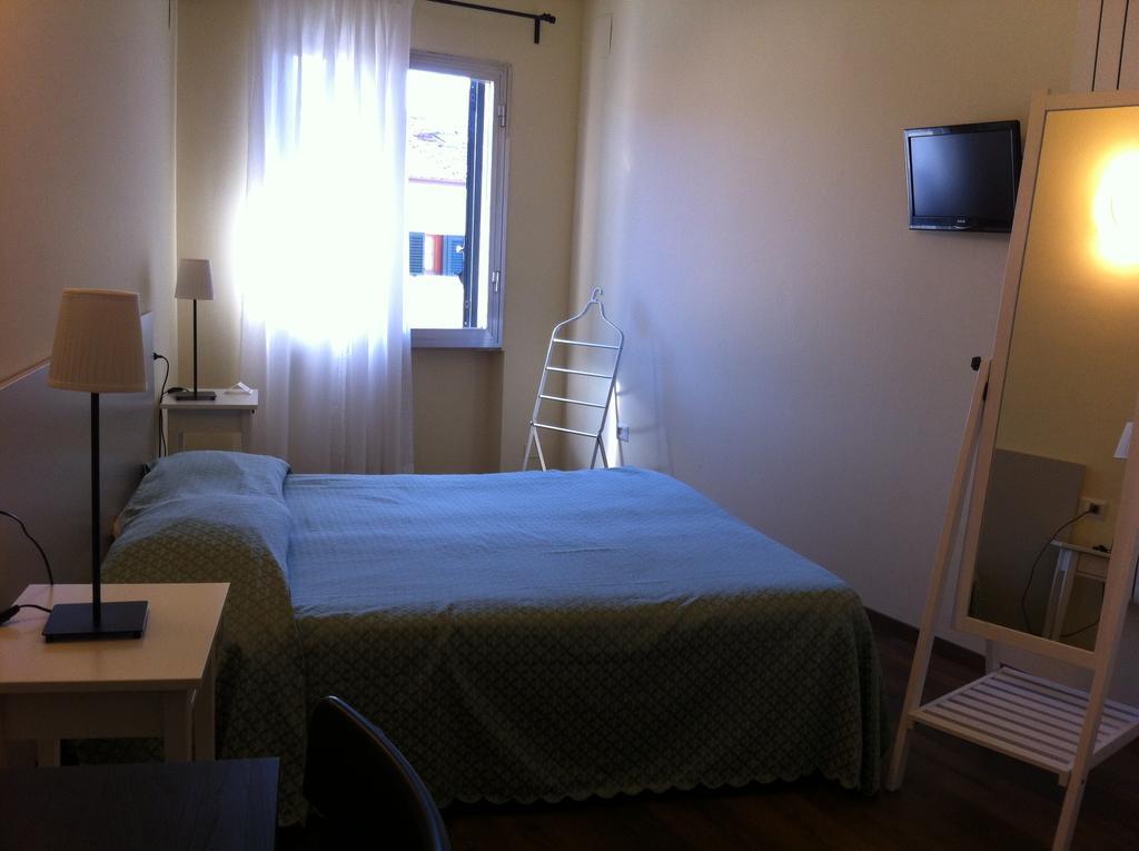 Albergo Il Cochino 몬탈레 외부 사진