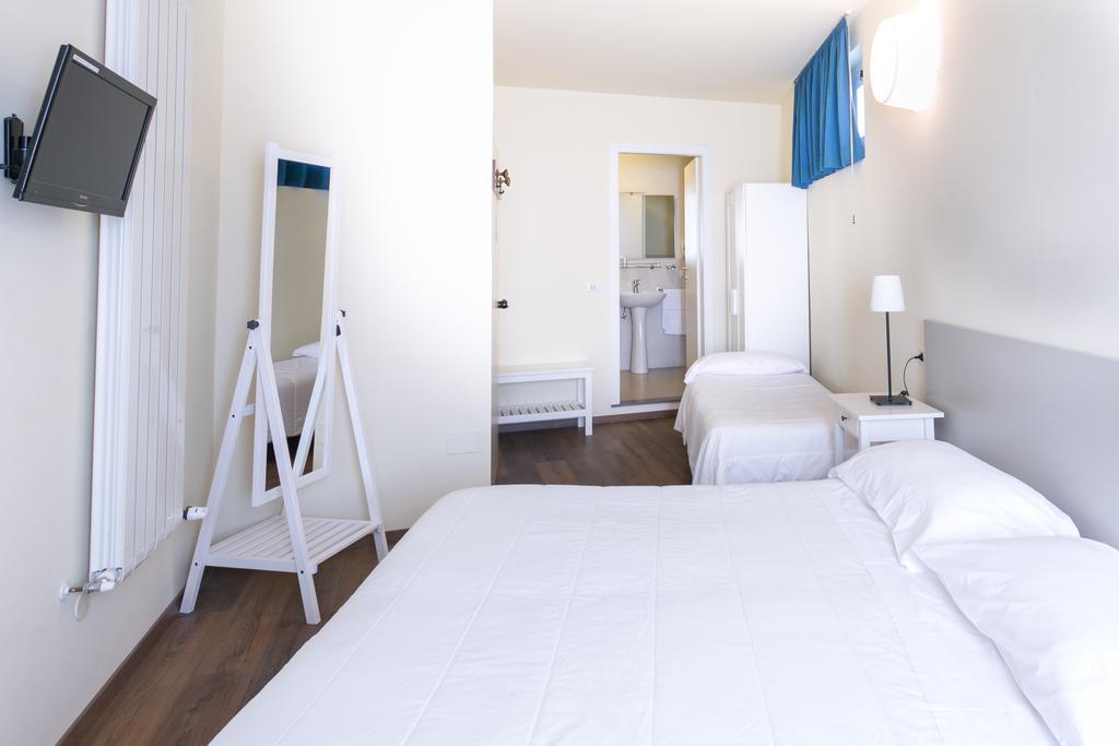 Albergo Il Cochino 몬탈레 외부 사진